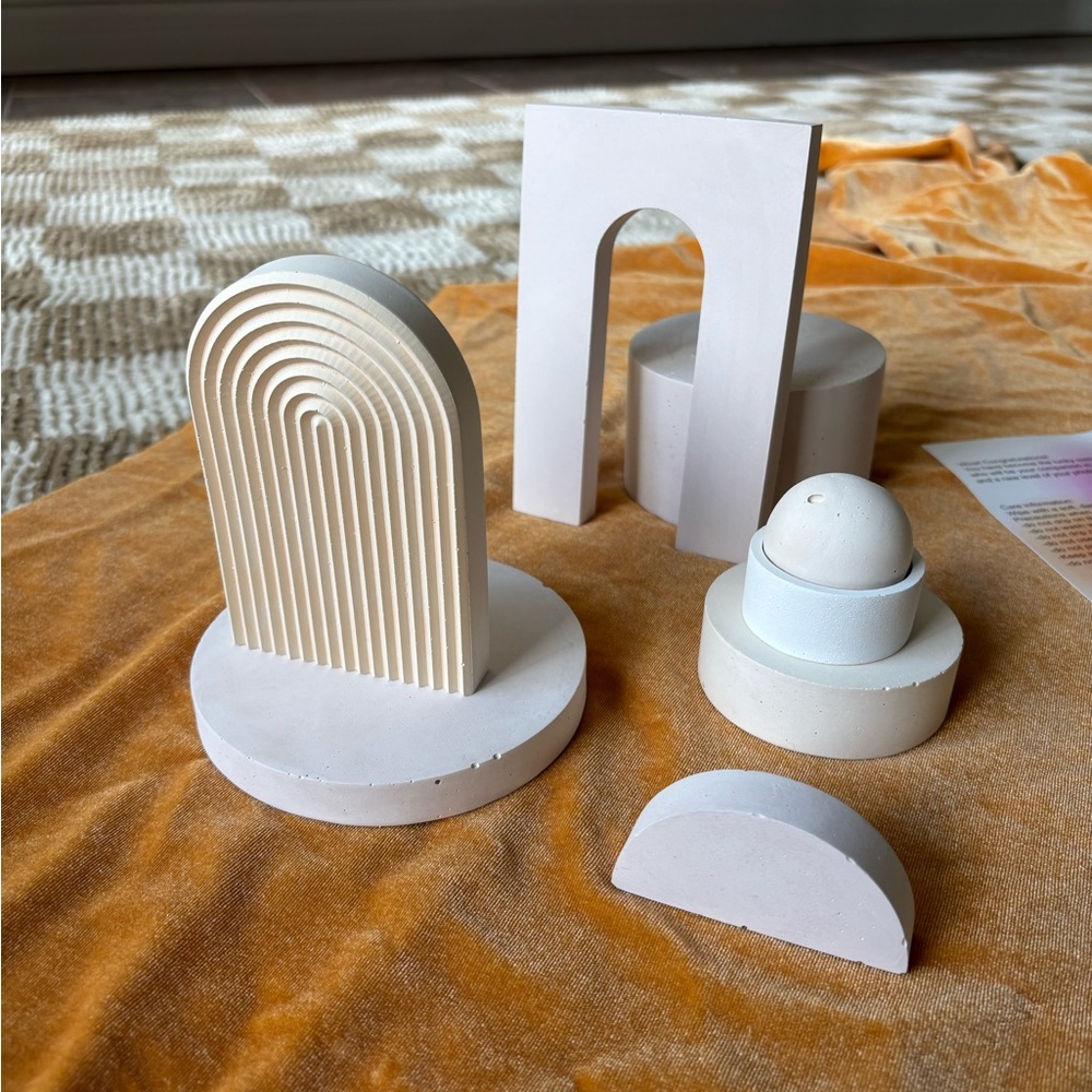 White Geometric Props - Picture 2 of 4